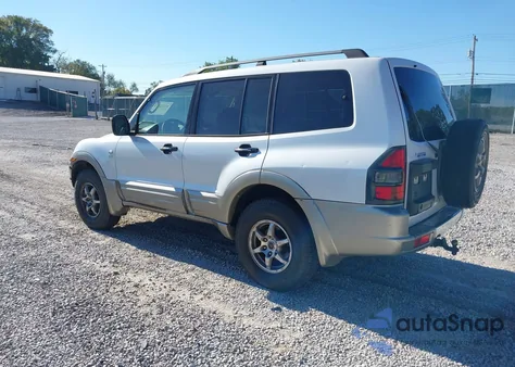 2002 Mitsubishi Montero Xls z USA, uszkodzony, nr VIN JA4MW31R82J002925